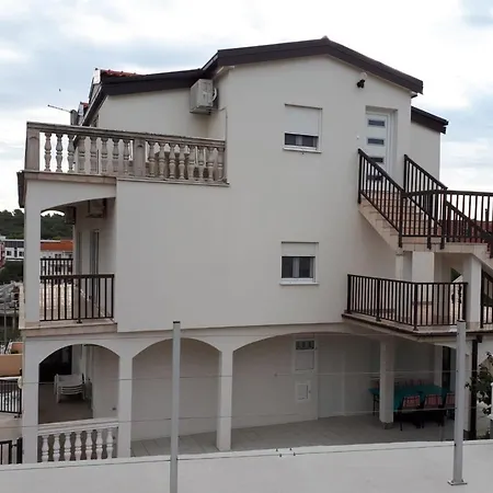 Apartament Madzari - Ciovo - Pool Trogir