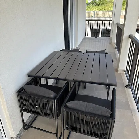Appartamento Madzari - Ciovo - Pool *